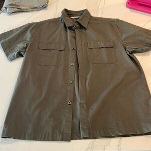 3sixteen army green, short sleeve button up.